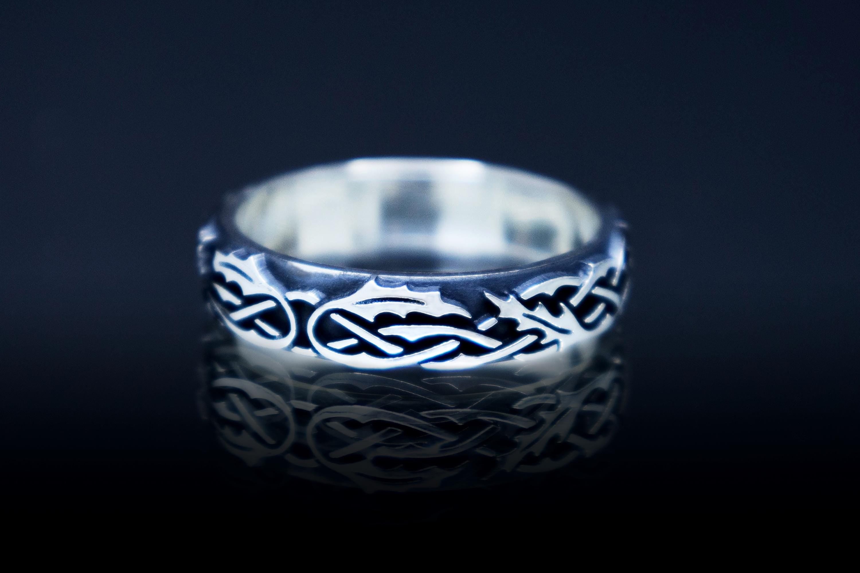 Claddagh holly ring Irish wedding engagement ring