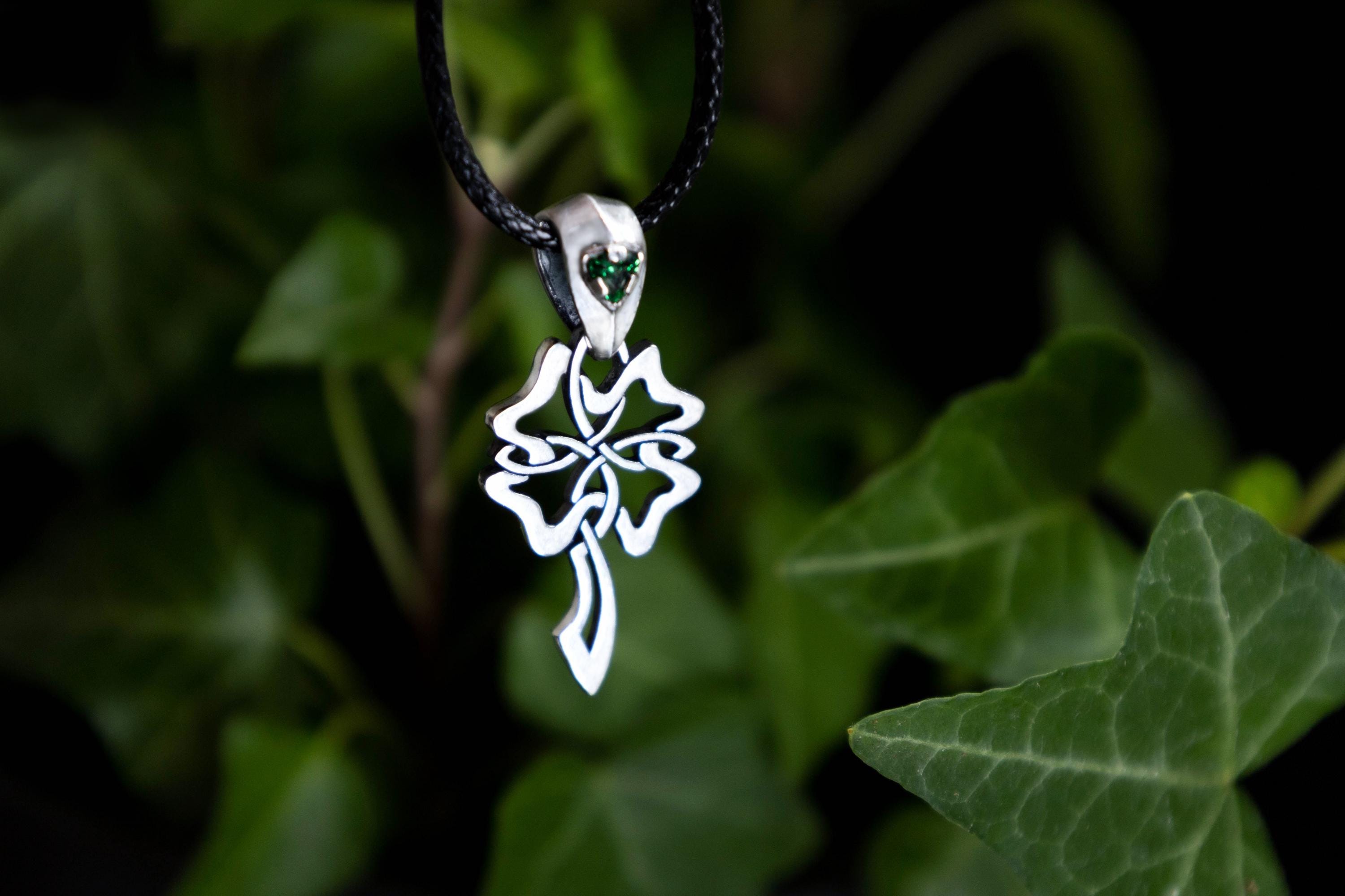 Green CZ Celtic pendant  sterling silver jewelry