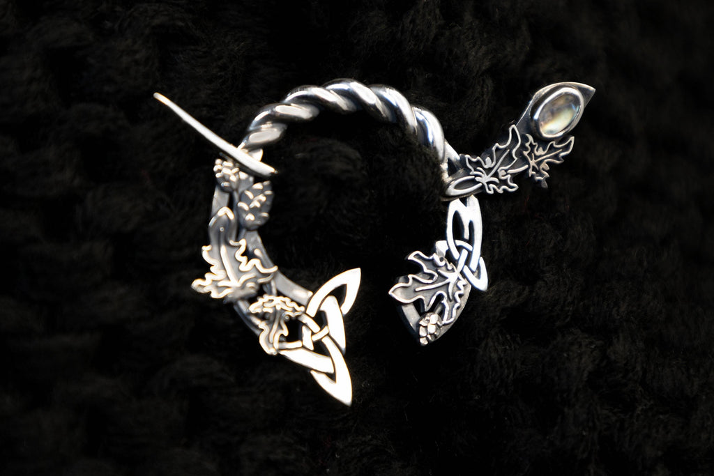Elven style silver fibula with moonstone detail