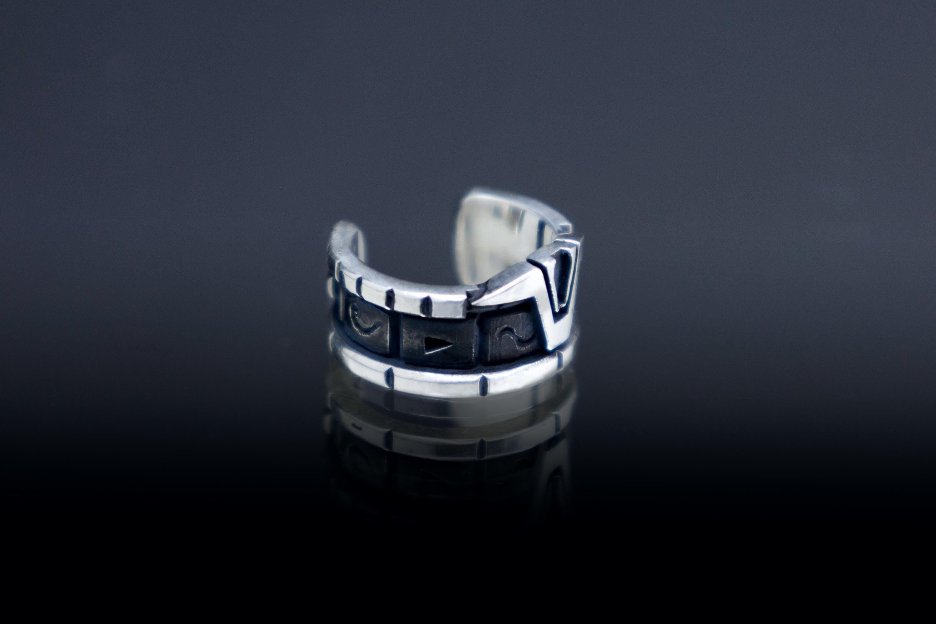 Star gate inspired ear cuff Sterling silver