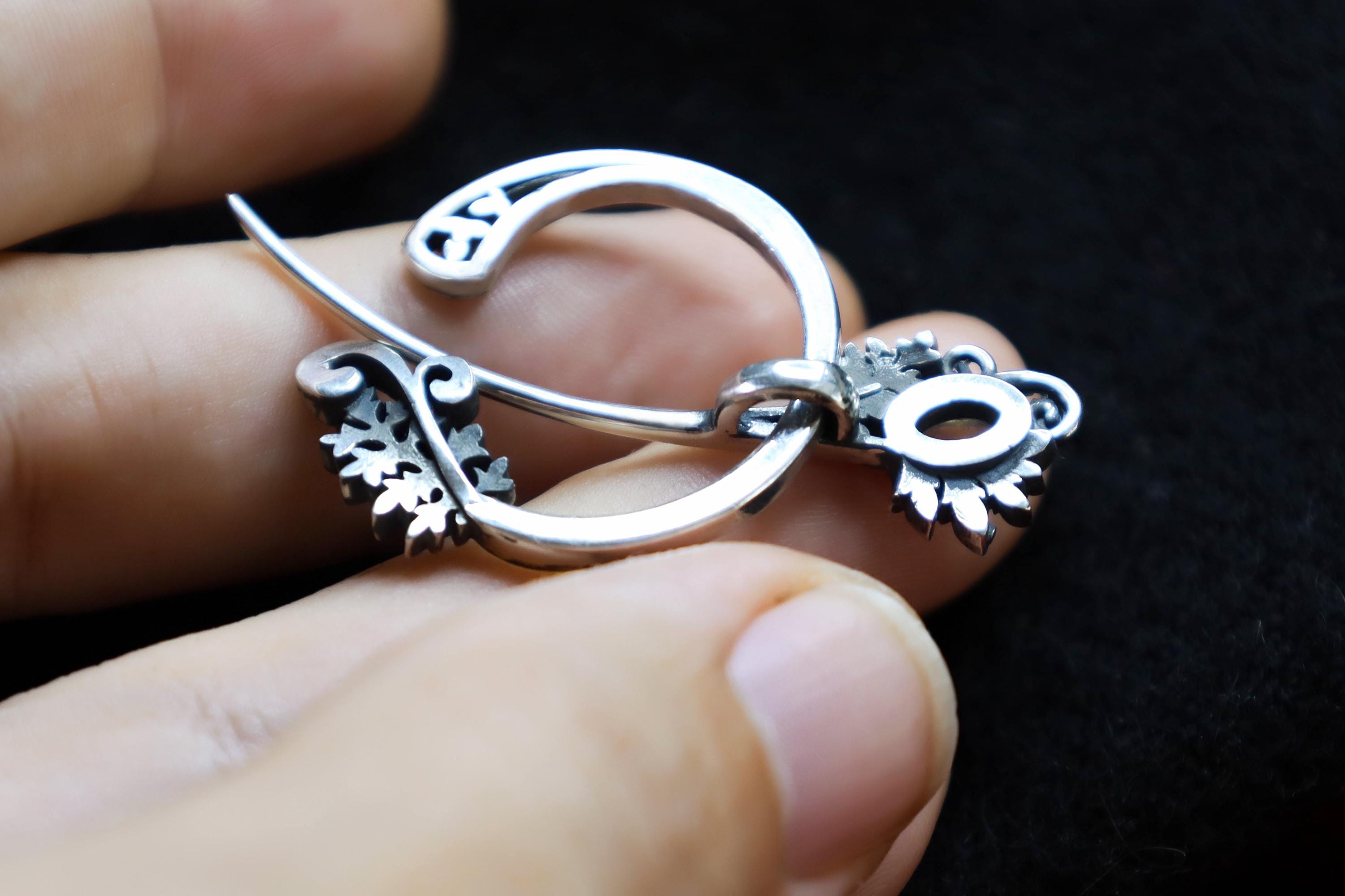 Moonstone silver fibula back view 