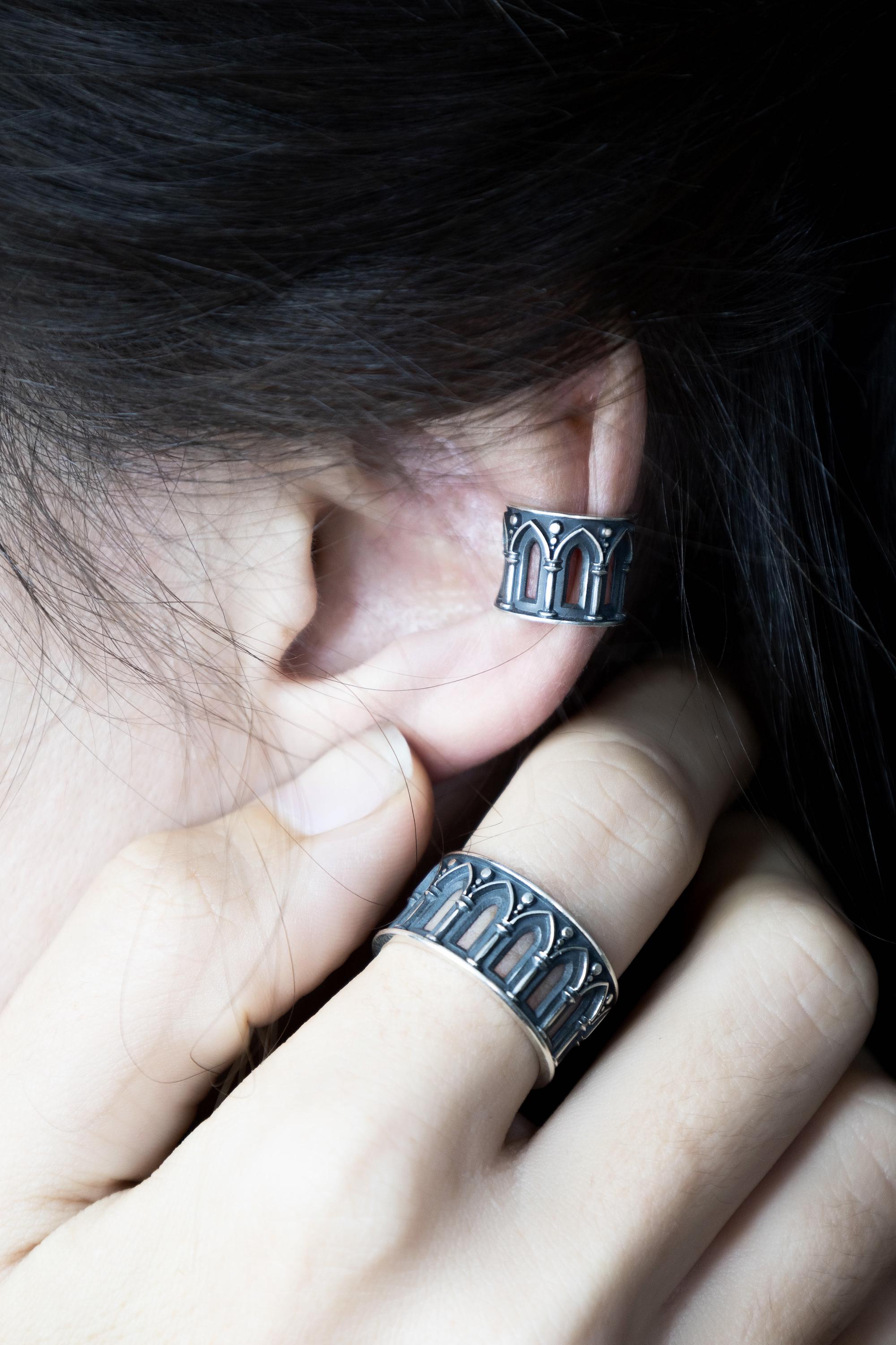 Gothic ear cuff and ring set. Sterling silver medieval jewelry