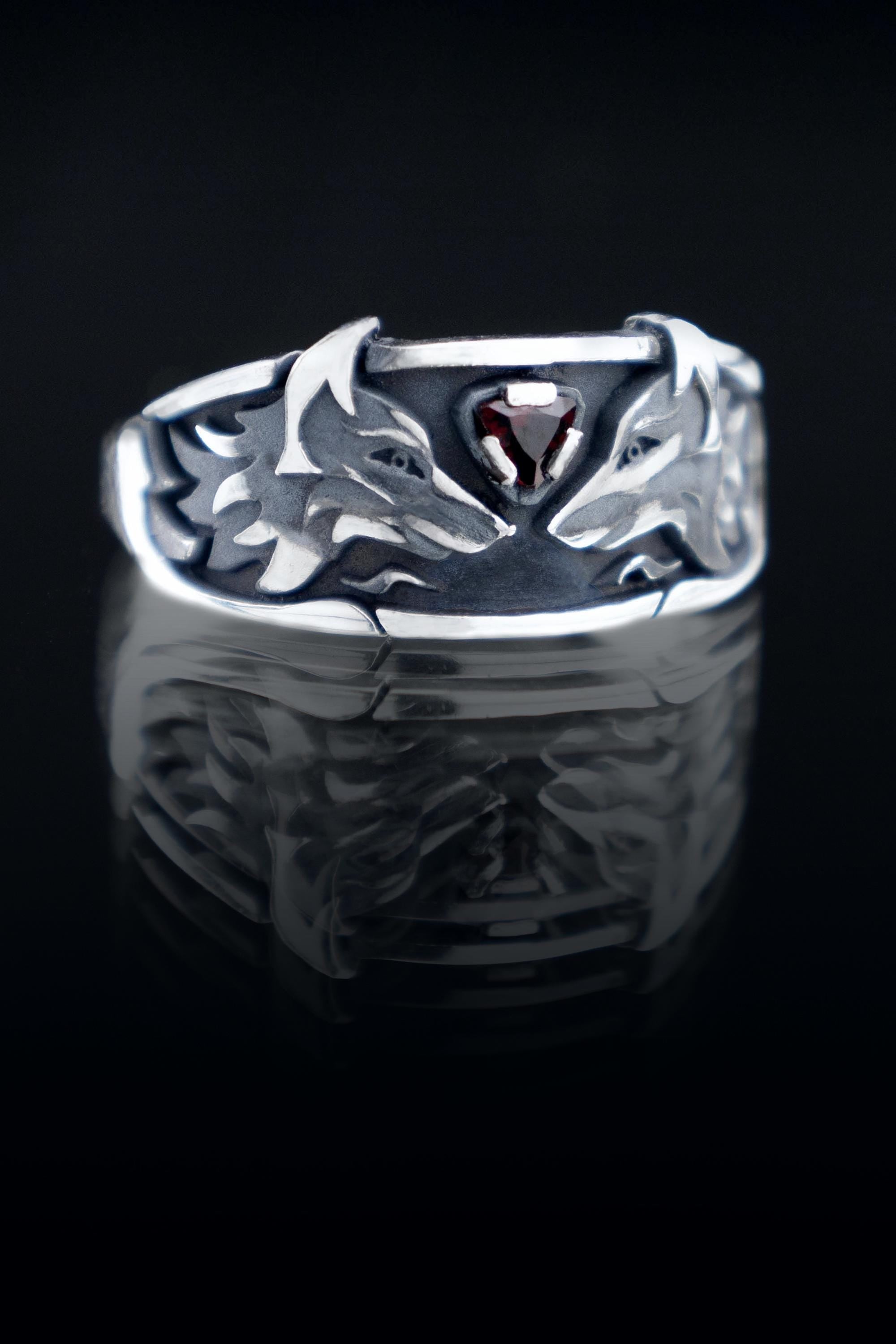 Fox spirits ring sterling silver with gemstone front view