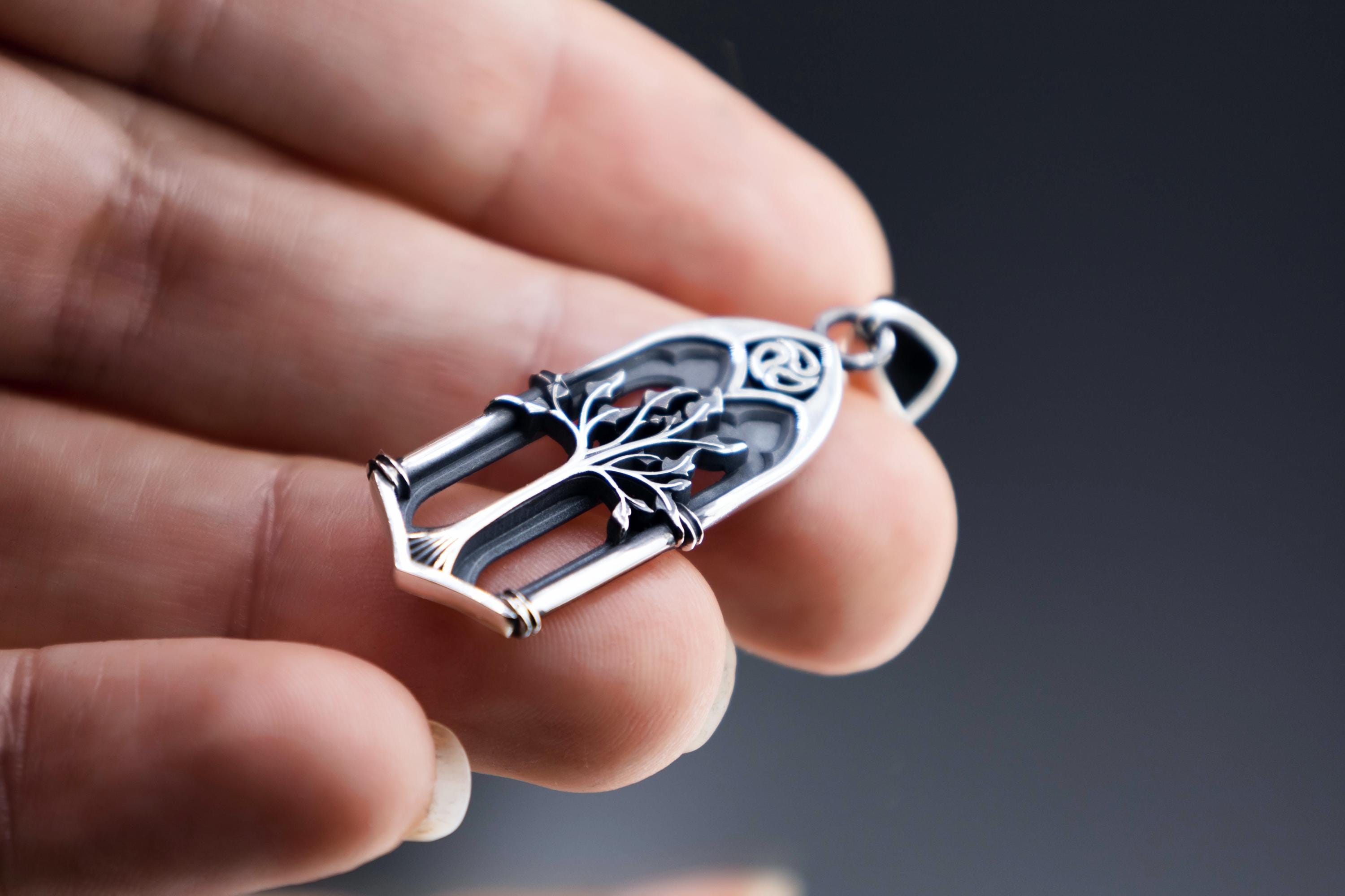 white tree pendant with optional moissanite