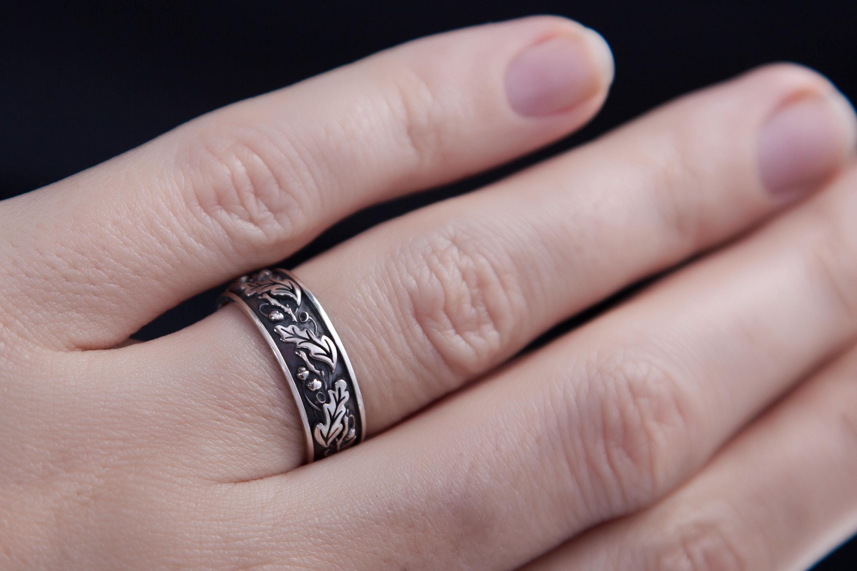 Forest inspired sterling silver wedding band