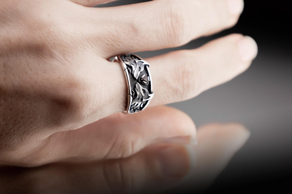 Artisan fox ring sterling silver detail shot