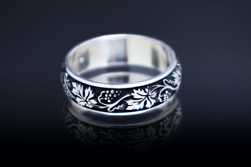 silver grape leaf ring