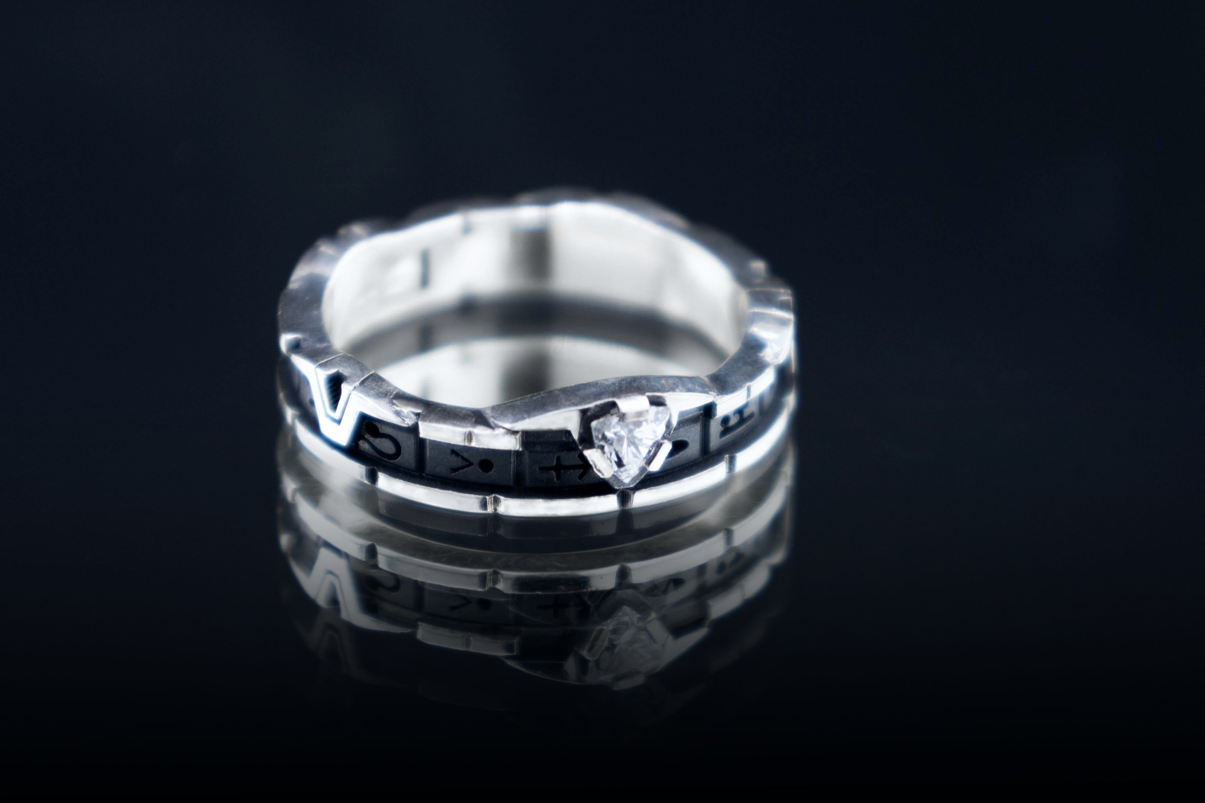 Star gateway ring Whole length pattern sterling silver with lab grown diamond