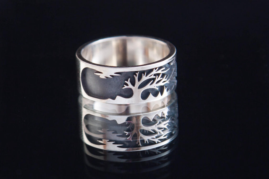 Minimalist silver band with engraved steppe and flying birds