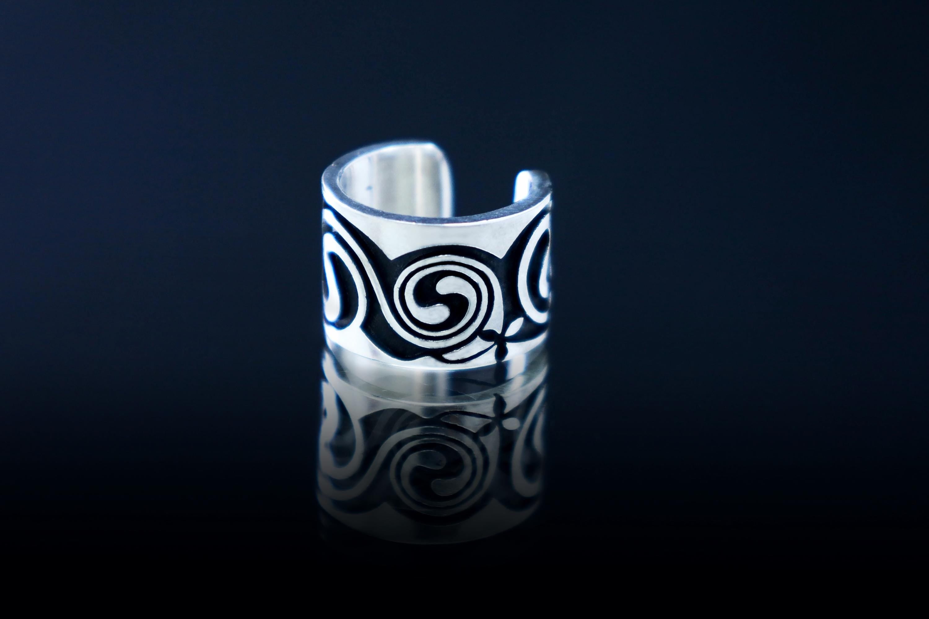 sterling silver triskelion cartilage cuff