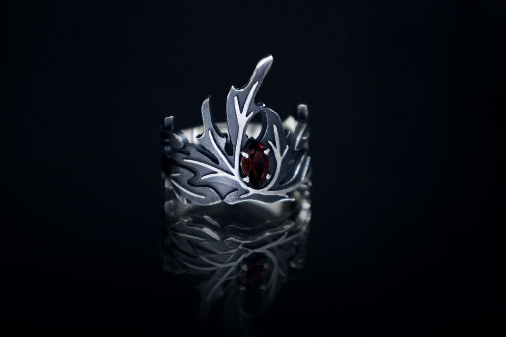 Botanical Leaves crown ring, sterling silver and garnet